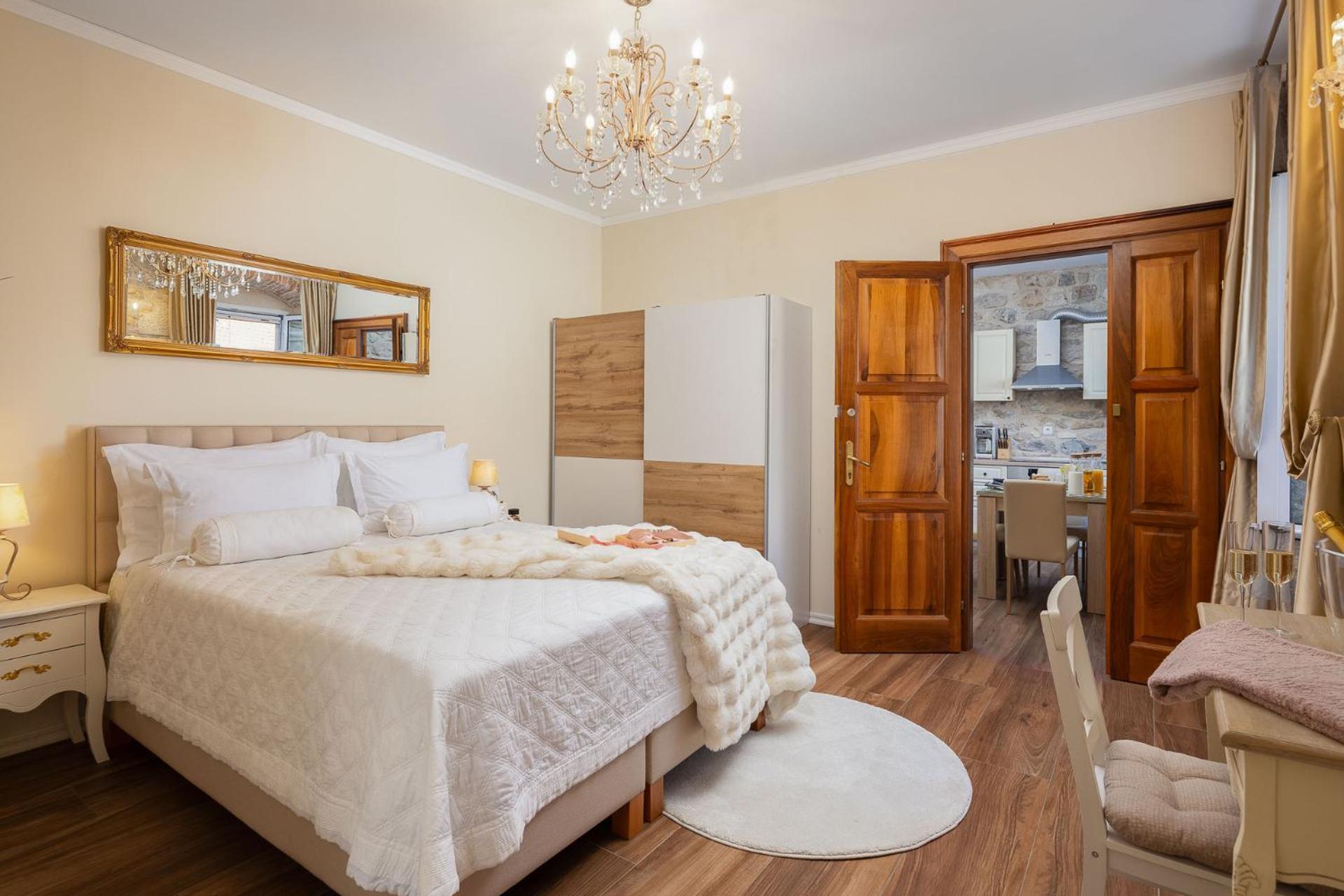 Luxury & - Riva & Sea View In Diocletian Palace *