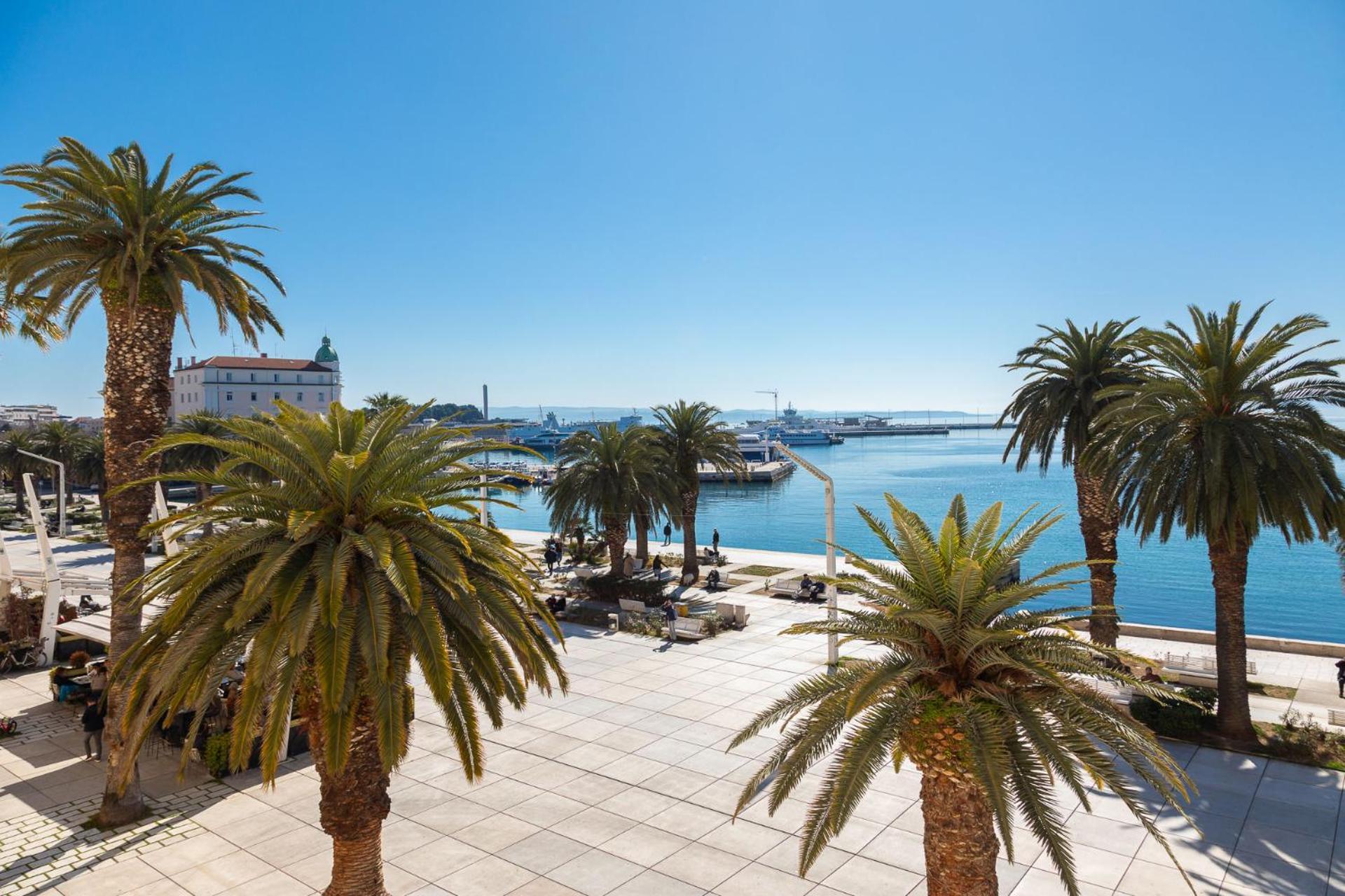 Luxury & - Riva & Sea View In Diocletian Palace