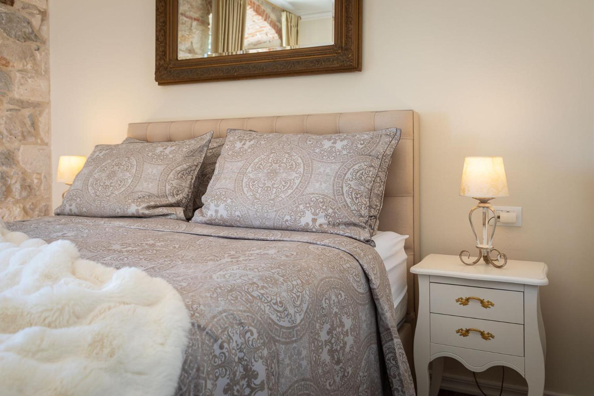 Luxury & - Riva & Sea View In Diocletian Palace Penzion Split