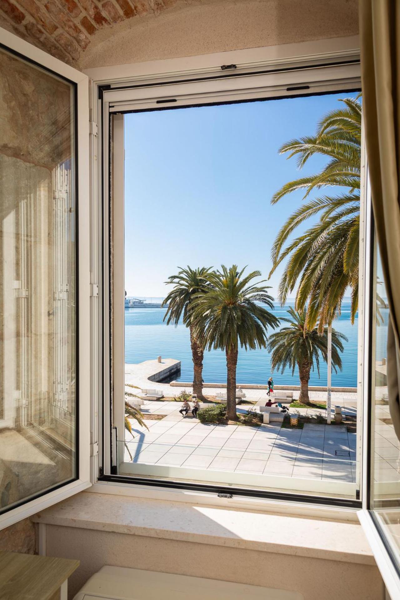 Luxury & - Riva & Sea View In Diocletian Palace Penzion *