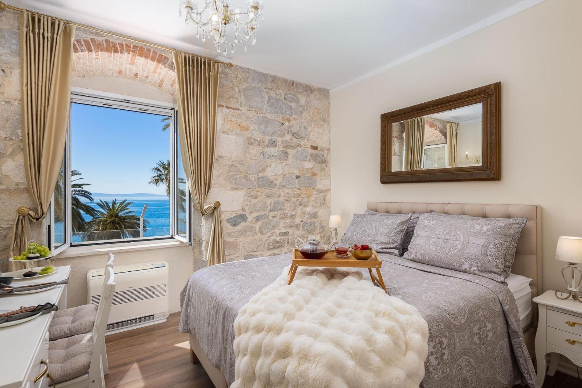 Luxury & - Riva & Sea View In Diocletian Palace Penzion Split