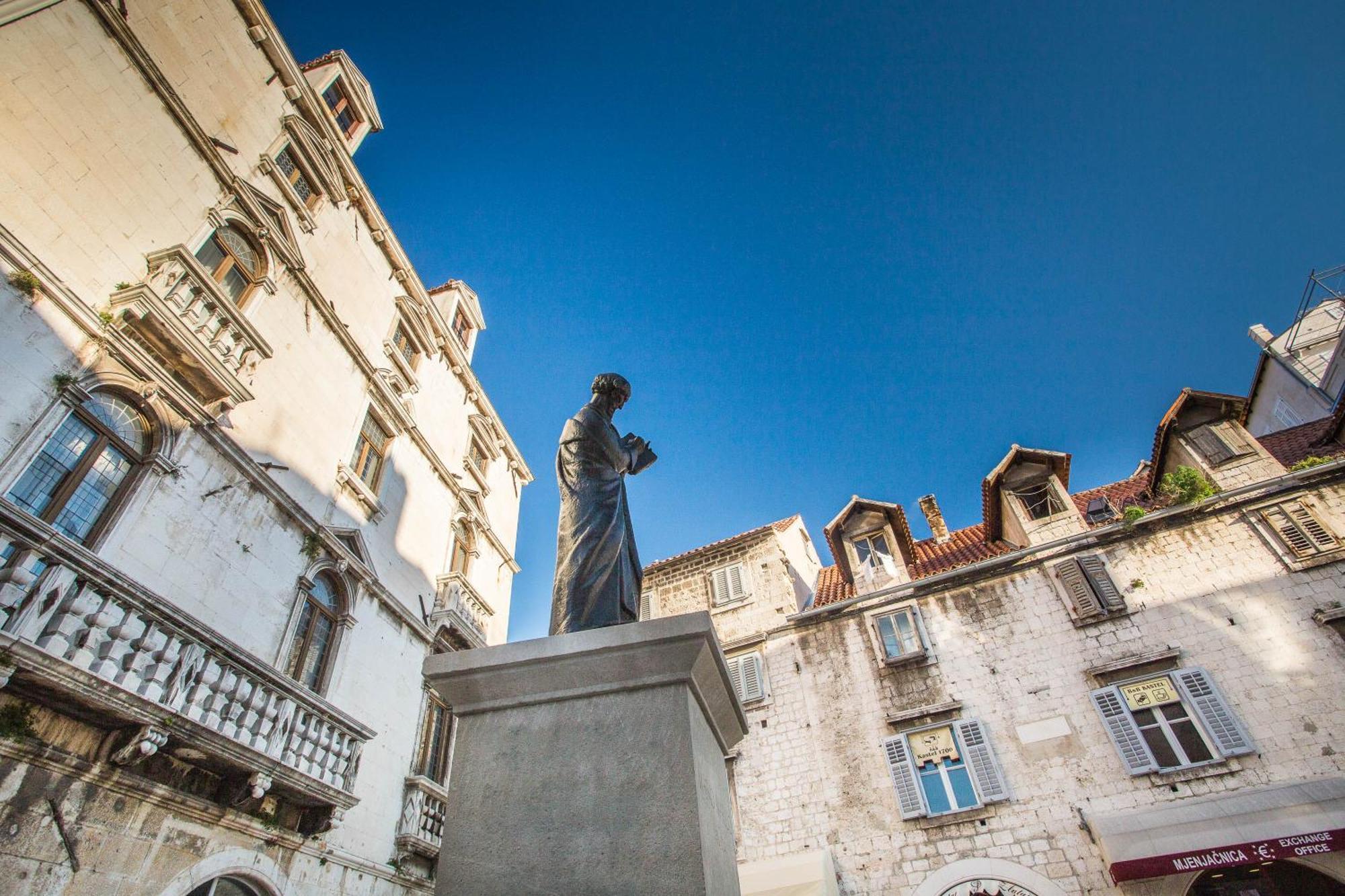 Luxury & - Riva & Sea View In Diocletian Palace * Split