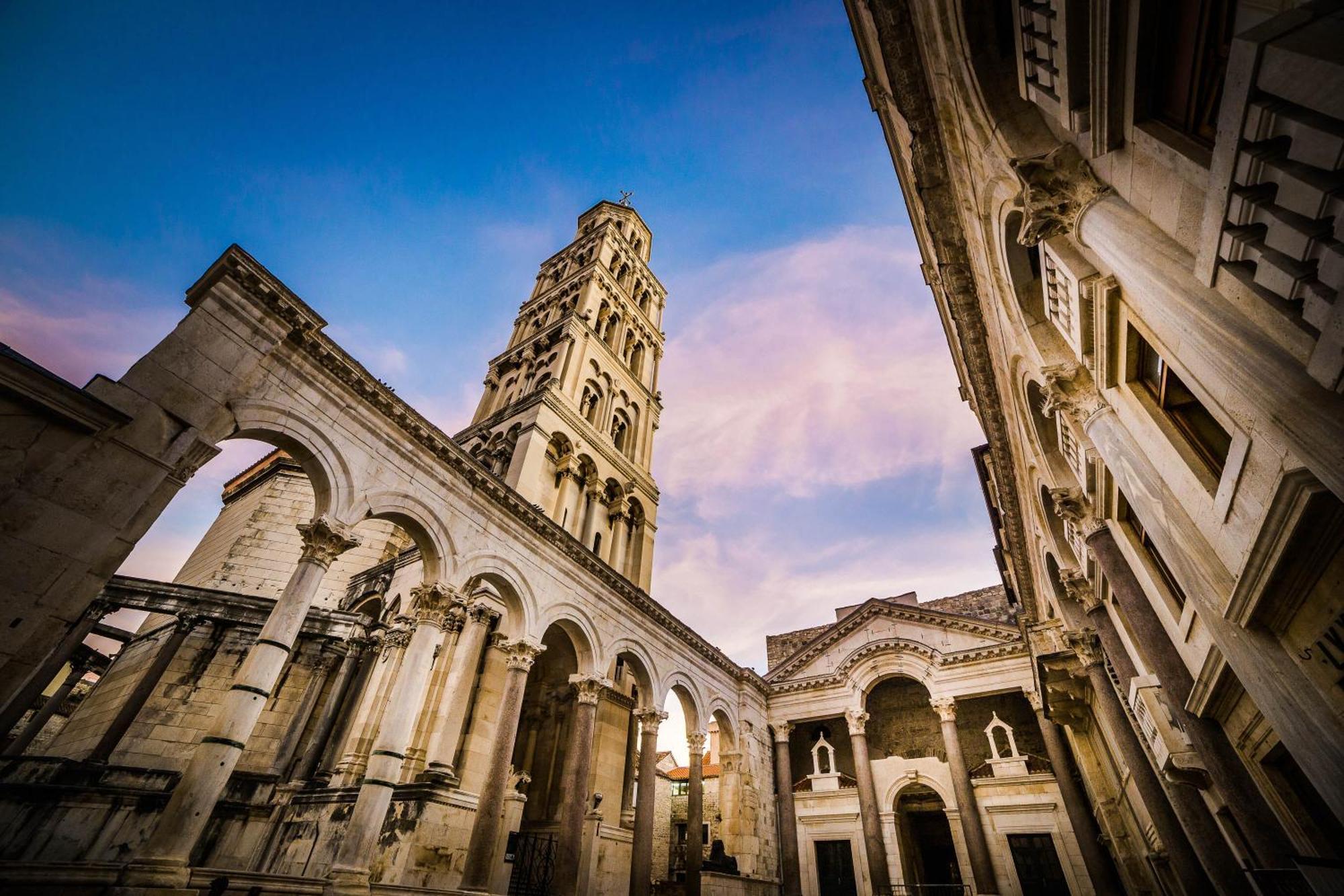 Luxury & - Riva & Sea View In Diocletian Palace Split