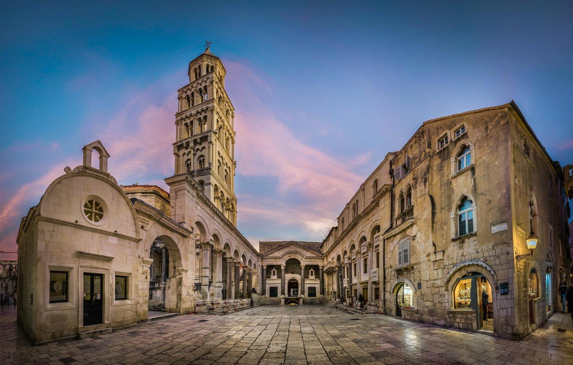 Penzion Luxury & - Riva & Sea View In Diocletian Palace *